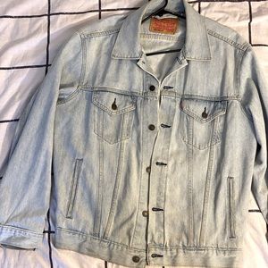 Levi’s denim trucker jacket XL